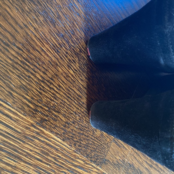 Black suede Prada slip on wedges authentic size 37.5 fits a U.S. 7 GUC - Picture 3 of 4